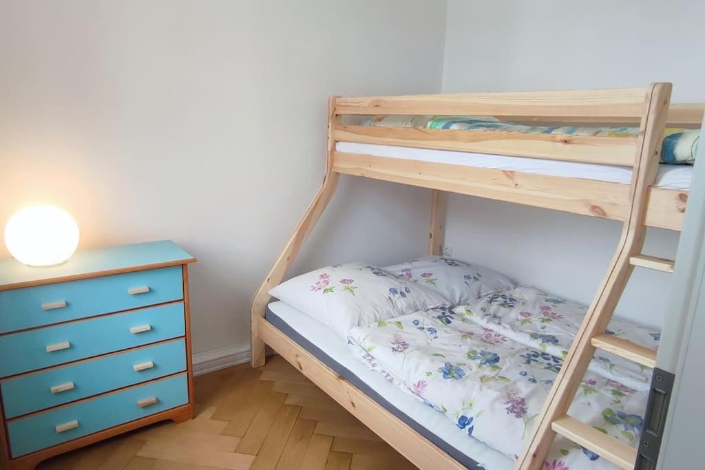 Schoene Ferienwohnung Mit Zwei Schlafzimmern Quedlinburg Esterno foto