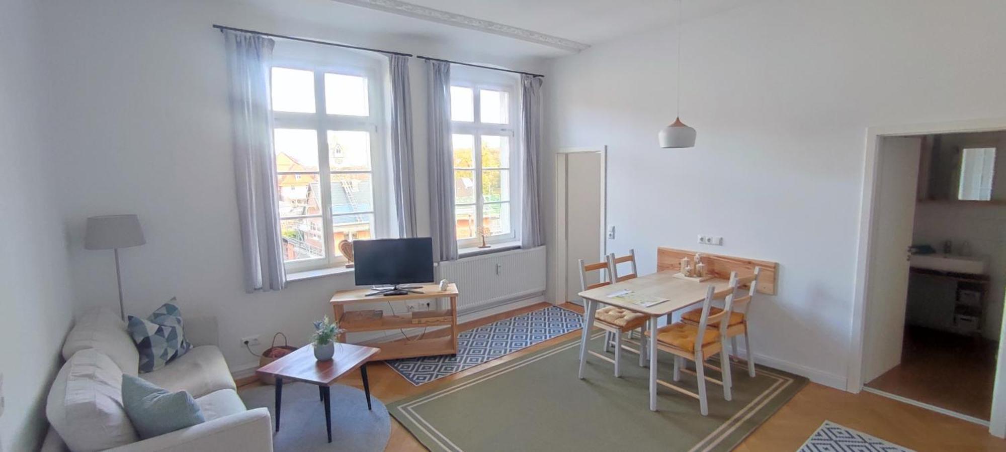 Schoene Ferienwohnung Mit Zwei Schlafzimmern Quedlinburg Esterno foto